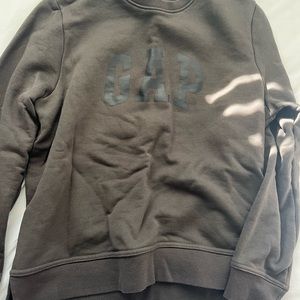 Gap Women’s crewneck